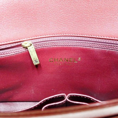 CHANEL Chanel Leather Turn Lock Chain Shoulder Wine Red Series - Oliver Barret