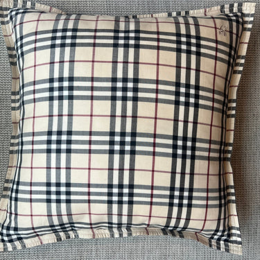 Burberry Pillows made from authentic Burberry Scarves - Oliver Barret