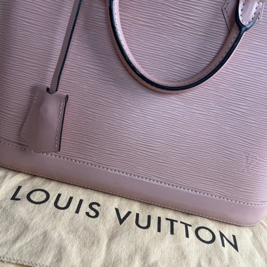 Louis Vuitton Alma Epi Leather bag in Soft pink - Oliver Barret